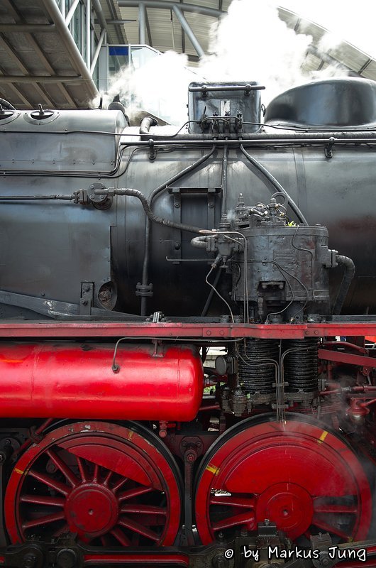58 311