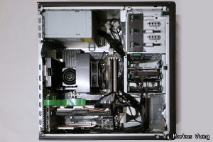 Innenleben des Z420 von der Seite